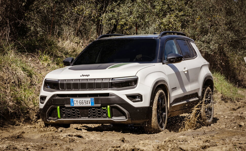 Jeep Avenger: il SUV compatto che rivoluziona la mobilità moderna